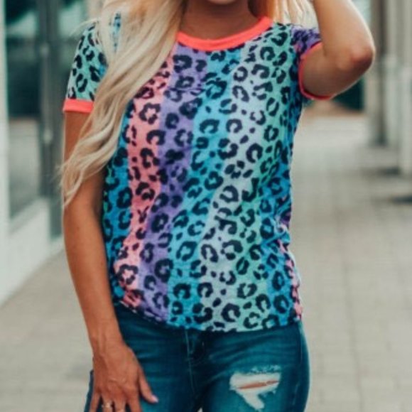 Multicolor Base Leopard Tee - Picture 1 of 1